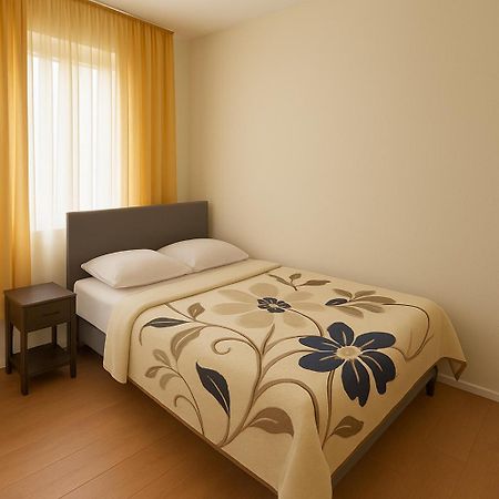 Plava Kuca Hotel Medjugorje Luaran gambar